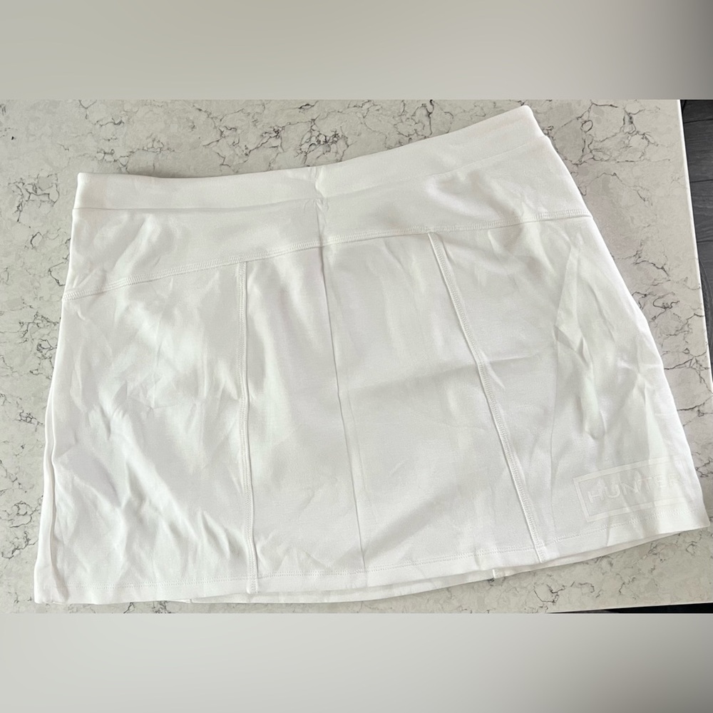 NWT Hunter White Skirt Size Large